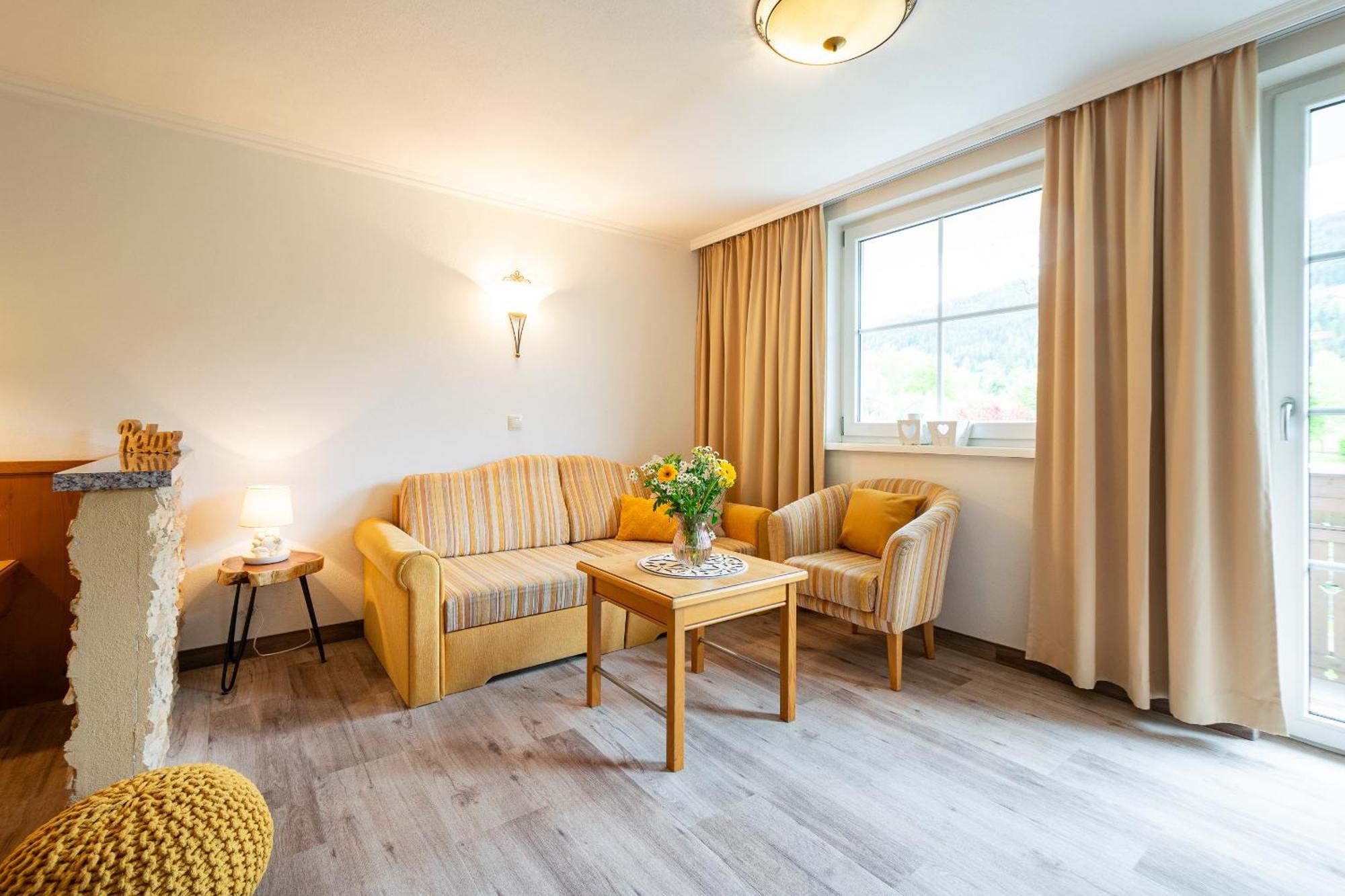 Landhotel Hubengut Bed And Breakfast Radstadt Exteriör bild
