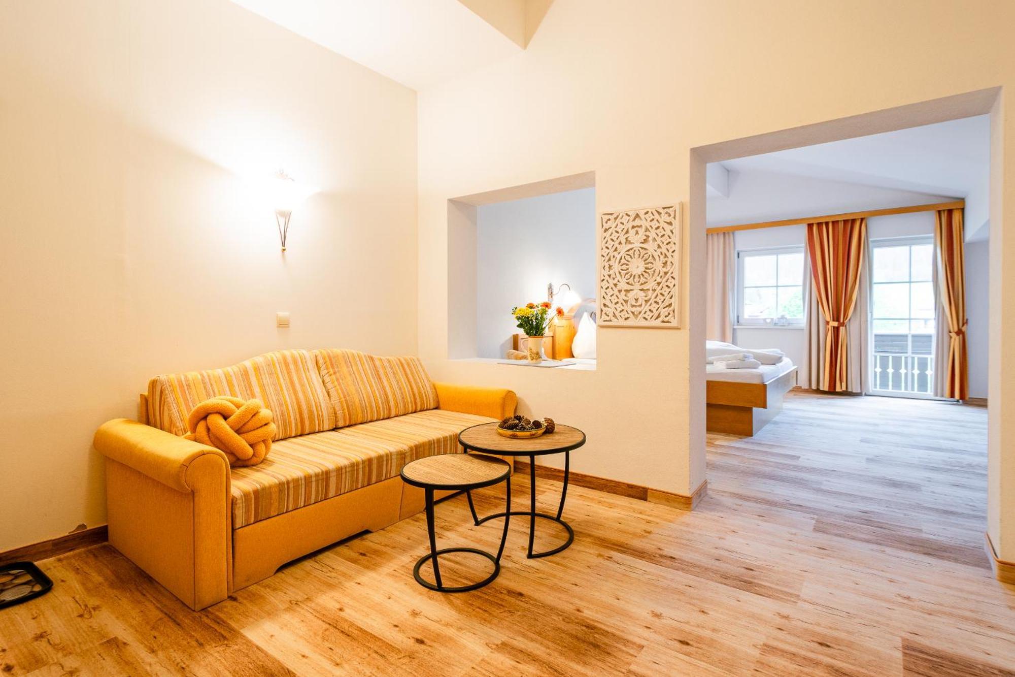 Landhotel Hubengut Bed And Breakfast Radstadt Exteriör bild